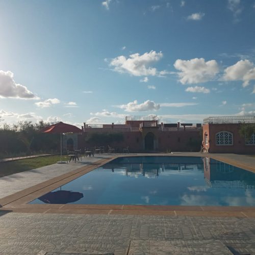 Annonce: Maison d’hôtes pour location gérance libre route d’ourika