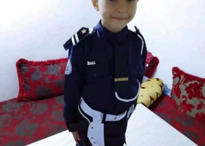 Image annonce: Déguisement pour enfant police