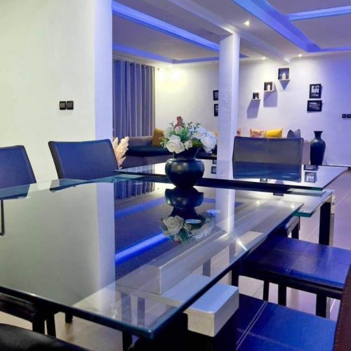 Annonce: Villa de luxe pour sous location a route d’ourika