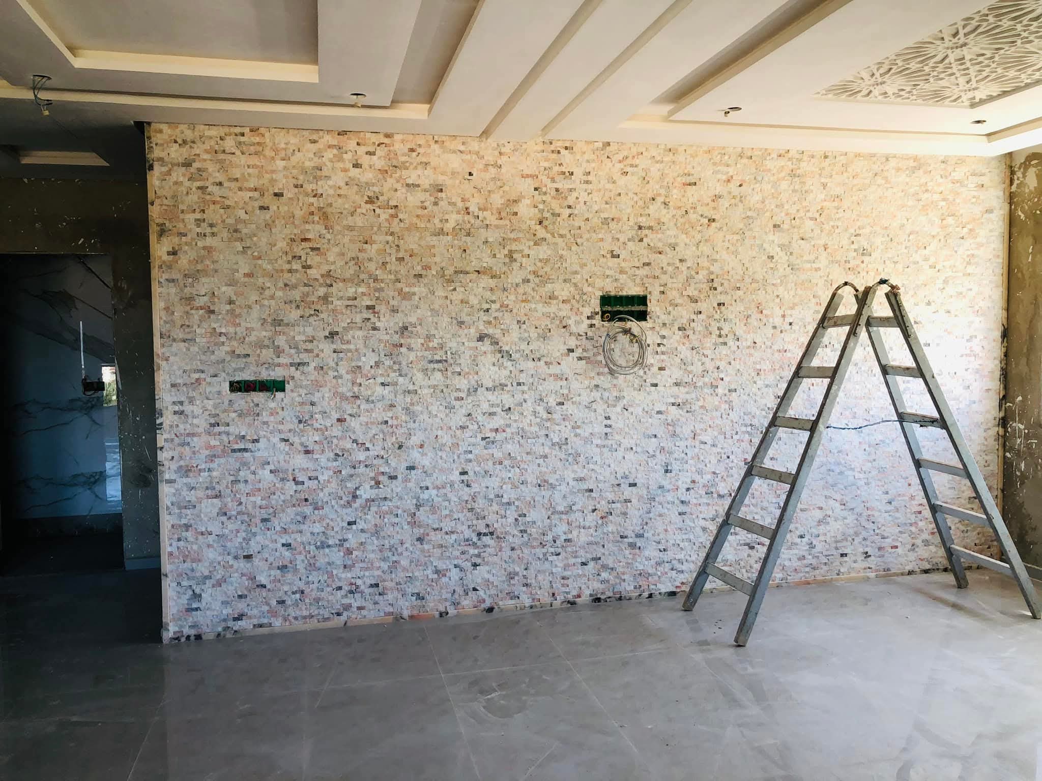 Habillage mural en pierre naturelle – Sur-mesure & sur-commande ...