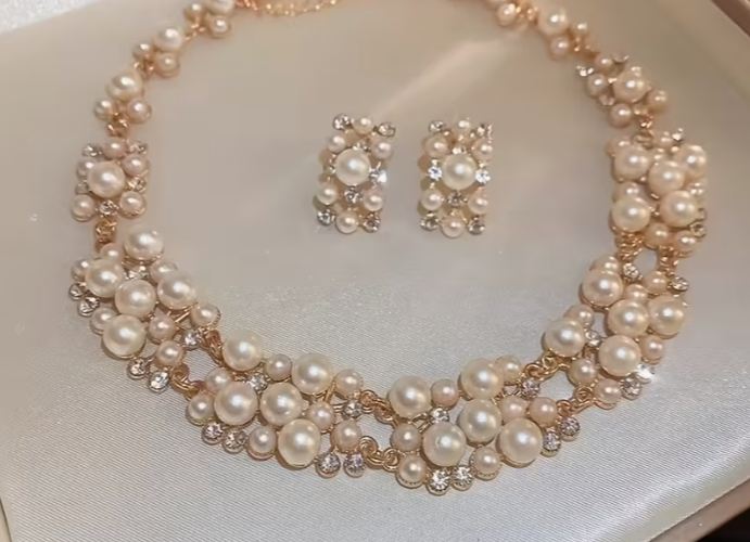 Image annonce: Accessoire et bijoux