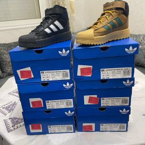 Annonce Addidas Superstar Winter